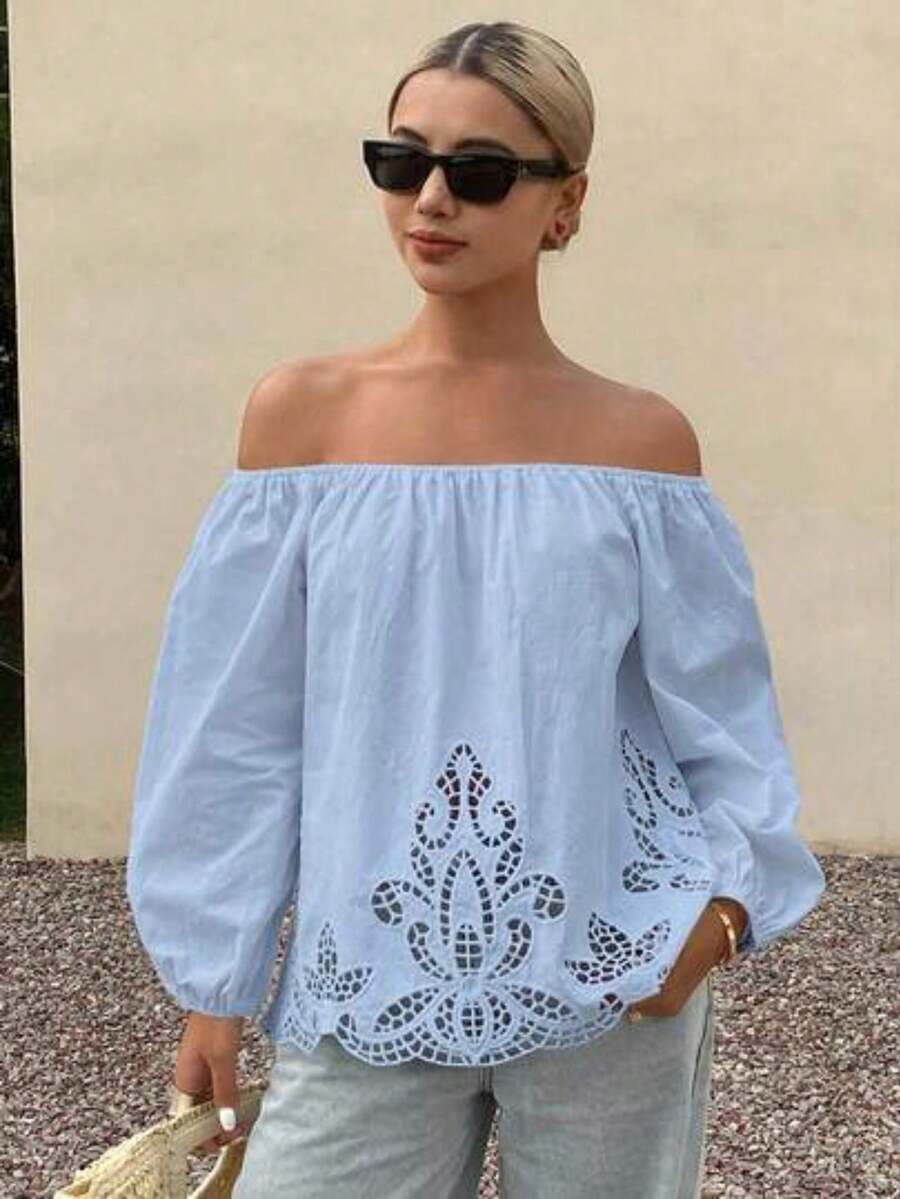 Blusa holgada de mujer con hombros descubiertos, manga larga, bordado hueco, casual y de vacaciones, verano estilo bohemio - Celeste - Ver 1
