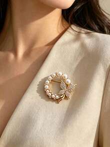 Elegant Personalized Floral Wreath Butterfly Brooch, Artistic Elegant Fashionable High-End Light Luxury Fixed Clothing Brooch Accessory - Gold - View 3