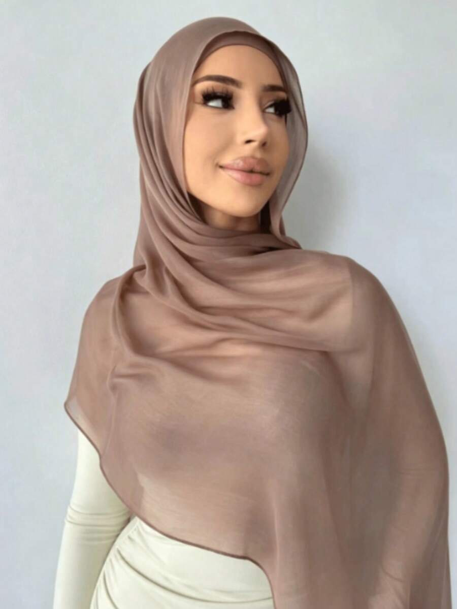 وشاح رأس بلون موحد أساسي، مادة شيفون قابلة للتنفس، خفيف الوزن ومريح، مناسب للارتداء طويل الأمد، جميع الفصول - بني فاتح - مشاهدة 1