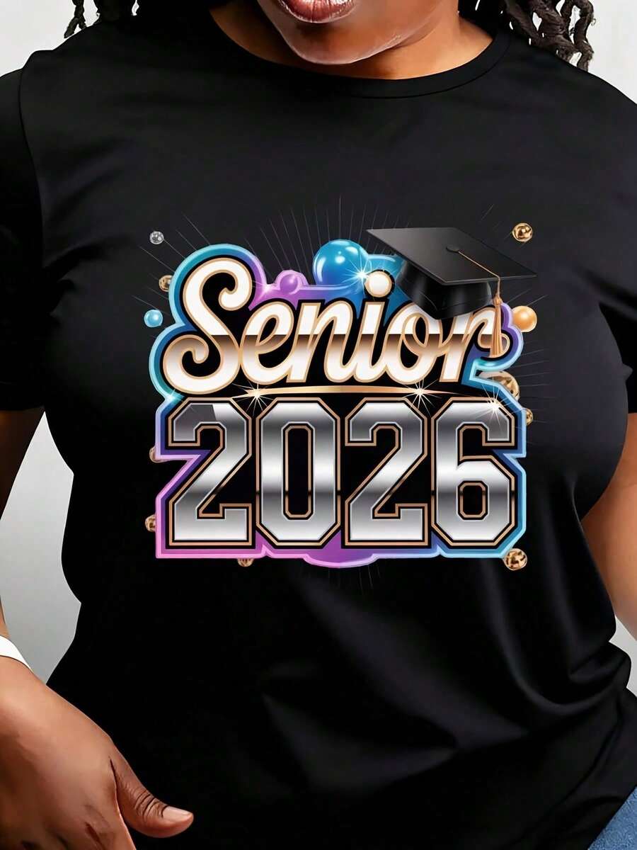 Vintage 2026 Graduation T-Shirt, Round Neck, Short Sleeves. Comfortable And , Perfect For School Events And Everyday Wear. - 黑色 - 查看 1