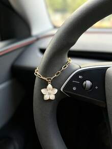 1pc Alloy Cherry Blossom Car Hanging Ornament, Car Interior Steering Wheel Decoration Accessory - A - View 4
