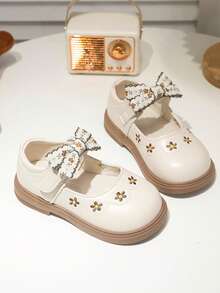 1 Pair Girls Spring New Style Walking Shoes Fashion Versatile Flat Shoes - Beige - View 5
