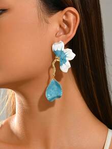 1 Pair Exaggerated 3D Floral Baroque Vintage Style Earrings, Multi-Layered Oil Drip Women's Design Earrings, Retro Luxury High-End Oil Drip Gradient Color 3D Iris Flower Earrings Suitable For Women's Daily, Vacation, Banquet Wear (Due To Manual Operation, There May Be Uneven Oil Drip, Please Understand) - Blue - View 2