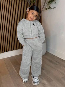 Tween Girl Fashion Cartoon Pattern Cropped Zip-Up Hoodie And Pants - Grey - View 2