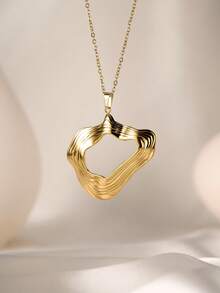 1pc Fashionable Personalized Stainless Steel 18K Gold Plated Geometric Asymmetrical Heart 3D Line Textured Pendant Necklace, Clavicle Chain Jewelry For Women, Suitable For Party And Date - Gold - View 1