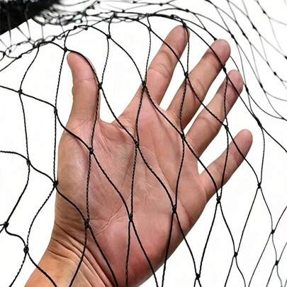 1 Set Thickened Bird Netting (7.5m X 15m), Suitable For Chicken Coops, Green Plants And Vegetable Gardens - Made Of Durable PVC Mesh Material, Comprehensive Protection For Livestock And Poultry Habitats, Reusable Outdoor Breeding Net, Prevents Birds, Deer, And Squirrels, Combines Garden Bird Protection And Park Protection Functions, Beautifully Shaped, Strong And Durable