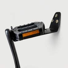 Suporte de Parede Para Bicicleta UNIVERSAL PEDAL Com Furo Para Cadeado - Preto - Visão 4