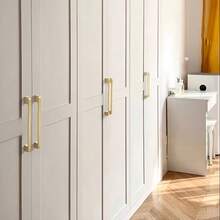2 pièces Poignées dorées, Poignées de garde-robe premium, Poignées d'armoire de cuisine, Poignées de tiroir, Poignées de coiffeuse, Poignées en alliage d'aluminium, Accessoires de cuisine dorés, Convient pour les tiroirs, les armoires, les meubles de maison, les buffets et les enfilades, les placards, les tables de chevet, les bars, la décoration de la pièce - long terme - Voir 6