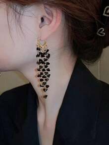 1 Pair Elegant Vintage Tassel Heart Hoop Earrings - Multicolor - View 4