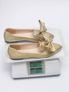 大尺碼女款 35-45 蝴蝶結尖頭平底一腳蹬鞋，金色 PU 鞋面，法式復古歐式甜美芭蕾風，軟底舒適不累腳，春夏秋新款，適合上班通勤、休閒度假、日常購物，輕量優雅顯瘦提亮，防滑耐磨，高端小眾設計，低鞋幫軟通勤鞋，四季皆宜，適合同時適用於 Ramadan 和 Eid Al-Adha - 金色PU面-金色雙蝴蝶結 - 查看 9