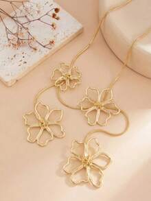 Long Metal Texture High-End European & American Style Floral Pendant, Minimalist Elegant Design, Multi-Way Wear Long Necklace - Flowers - View 5