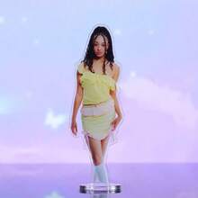 Katseye 立牌，Manon、Lara、Yoonchae、Sophia、Daniela、Megan 支架，粉絲周邊商品，扁平壓克力立牌，精美裝飾，桌面擺飾，車用飾品，聖誕小禮物，生日禮物 - 彩色 - 查看 8