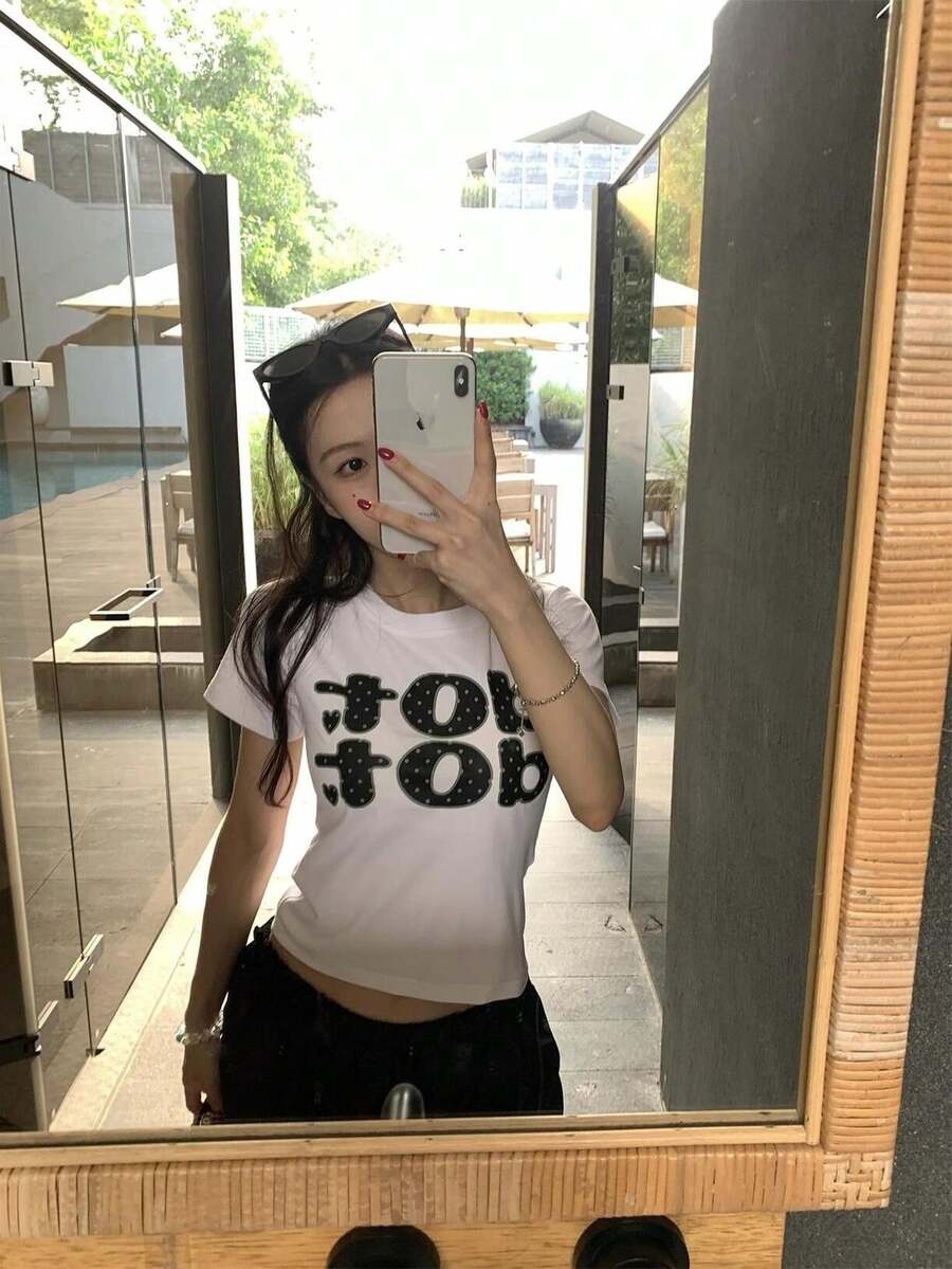 2026 Summer New Arrival Women's Short-Sleeve T-Shirt, Slim Fit, Printed Pattern, Gal Style, Beach Resort, Off-Shoulder Top, Casual, 1 Item - White - View 1