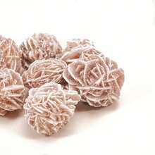 1/2/3/5pcs Natural Desert White Rose Raw Stone, Gypsum Type Natural Raw Stone, DIY Jewelry, Indoor Decor Stone, Aromatherapy Diffuser Stone Crystal, Premium Jewelry Decoration Sample, Bring Good Luck, Meditation Chakra Yoga Crystal, Best Holiday Gift - Natural Desert White Rose Gemstone - View 6