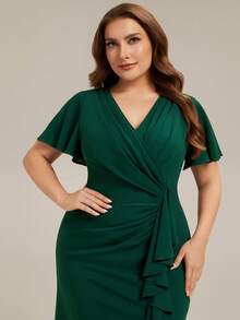 EVERPRETTY Plus Size Women V-Neck Ruched High Slit Asymmetric Wedding Guest Evening Dress, Deep Green, Suitable For Weddings And Semi-Formal Occasions - Dark Green - View 5