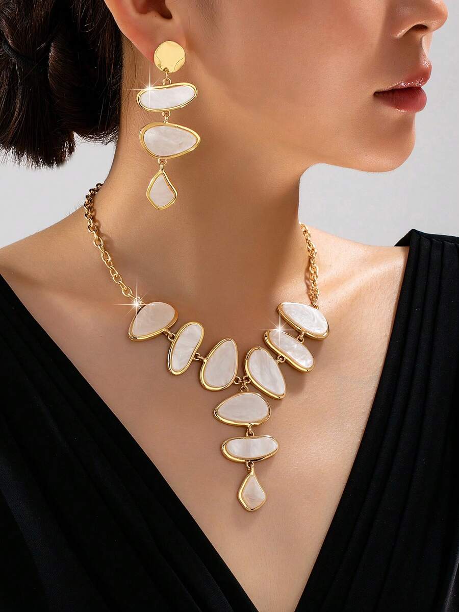 3pcs Exaggerated Asymmetrical Geometric Pendant Necklace & Stud Earrings Set, Suitable For Beach, Vacation, Party, Banquet, Daily Wear - White - View 1