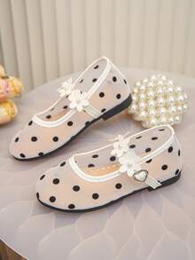 1 par de zapatos planos de malla con flores lindos para niños, tela de malla transpirable y cómoda, adecuados para niños de 3-12 años para uso en interiores/exteriores - Blanco - Ver 4