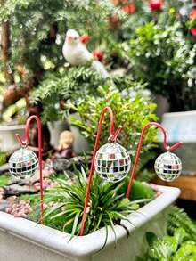3/5/10 Piezas Estacas Decorativas de Jardín, Decoraciones de Suelo de Jardín, Conjuntos de Estacas de Bola de Discoteca, Brillan Bajo la Luz Solar, Adecuadas para Plantas en Macetas al Aire Libre y Decoración de Paisaje, Decoración de Plantas Suculentas Bonsái y Modelo de Bonsái en Miniatura, Adecuadas para el Patio, Decoración Esencial de Habitación Festiva - multicolor - Ver 3