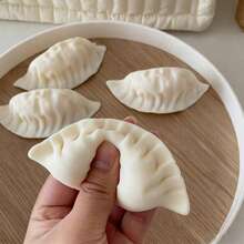 1 Set Creative Realistic Dumpling Shaped Soft Squishy Toy, Slow Rebound Squeezable Stress Relief, Suitable For Hand Exercise Ball, Anxiety Relief, ADHD And Autism Sensory Play, Suitable For Adult Women Toys, Student Gifts, Party Favors, Bag Charms, Christmas, Halloween And Birthday Gifts And Other Occasions. - Multicolor - View 1