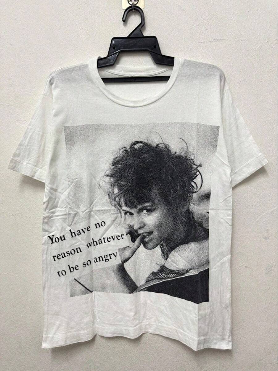 Camiseta Vintage de los 90 con Foto de Personaje Desconocido / Edición Fotofolio / Impresión Fotográfica / Camiseta con Foto / Fotografía en Blanco y Negro / Retratos de Moda / Talla M - Blanco - Ver 1