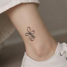 1pc Waterproof Anti-Rubbing PVC Realistic Tattoo Sticker, Love & Strength Pattern, Suitable For Daily Wear - Grey - View 1