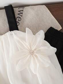 2pcs/Set Girls Summer Back To School Outfit, 4-7 Years Old, Apricot Fashionable Cute Chiffon 3D Floral Short Doll-Style Camisole Top With Elastic Waist, Black Flared Long Pants With Ruffle Hem, Comfortable Soft Casual Commute, Suitable For Spring/Summer Outings, Can Be Given As A Gift - Black - View 8