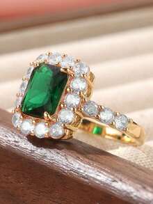 1pc Gold Emerald Gemstone Ring, Rectangular Cut Zirconia Main Stone With Full Diamond Pave Setting, Women's Elegant Statement Jewelry - Gold - View 2