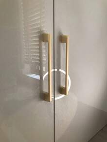 2 pièces Poignées dorées, Poignées de garde-robe premium, Poignées d'armoire de cuisine, Poignées de tiroir, Poignées de coiffeuse, Poignées en alliage d'aluminium, Accessoires de cuisine dorés, Convient pour les tiroirs, les armoires, les meubles de maison, les buffets et les enfilades, les placards, les tables de chevet, les bars, la décoration de la pièce - long terme - Voir 1