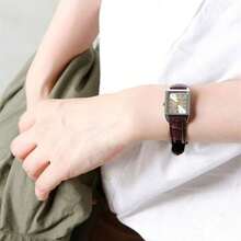 Casio Jam Tangan Wanita Rench Retro Warna Emas Champagne Bentuk Persegi Kecil, Tali Kulit, Tahan Air 30m, Jam Tangan Quartz, Gaya untuk Perjalanan Sehari-hari - Satu-Ukuran - View 3