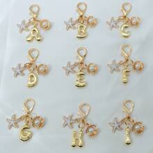 1pc Ocean Series Starfish Shell 26 Letters Keychain, Suitable For Bag Accessories, Lanyard With ID Holder, Car Decor, Bag Pendant, Couple Keychain, Perfect Gift For Vacation Season - Multicolor - View 5