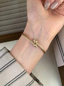 1件方形金色女款石英手錶手鍊，極簡時尚優雅，適合日常配戴，節日禮物的最佳選擇 - 金色 - 查看 6