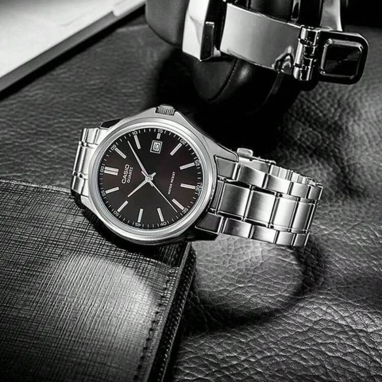 Casio 優雅商務男士石英手錶，鋼帶日期防水設計，百搭上班通勤風格 - 均碼 - 查看 11