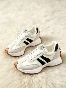 2026 New Retro Suede Sneakers Women, Blue White Casual Lace-Up Trainers, Comfortable Non-Slip Chunky Sole Running Shoes - 時尚白 - 查看 5