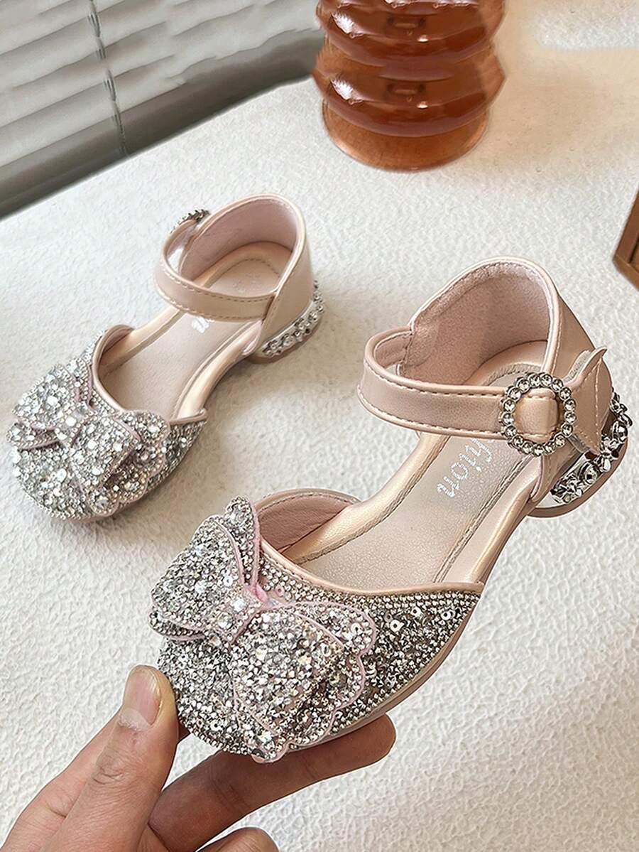 1 par de sandalias con lazo de strass plateado para niñas/niños, con suela blanda antideslizante, zapatos de princesa con cierre de gancho y bucle, transpirables para rendimiento/baile - Rosa - Ver 1