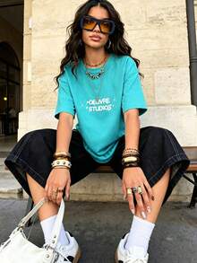 Comfortable Cotton Short Sleeve T-Shirt For Women, Casual Green Butterfly Print Round Neck Top, Medium Stretch,Outdoor,Y2K,Streetwear,Cotton Tops - Light Lake Green - View 3