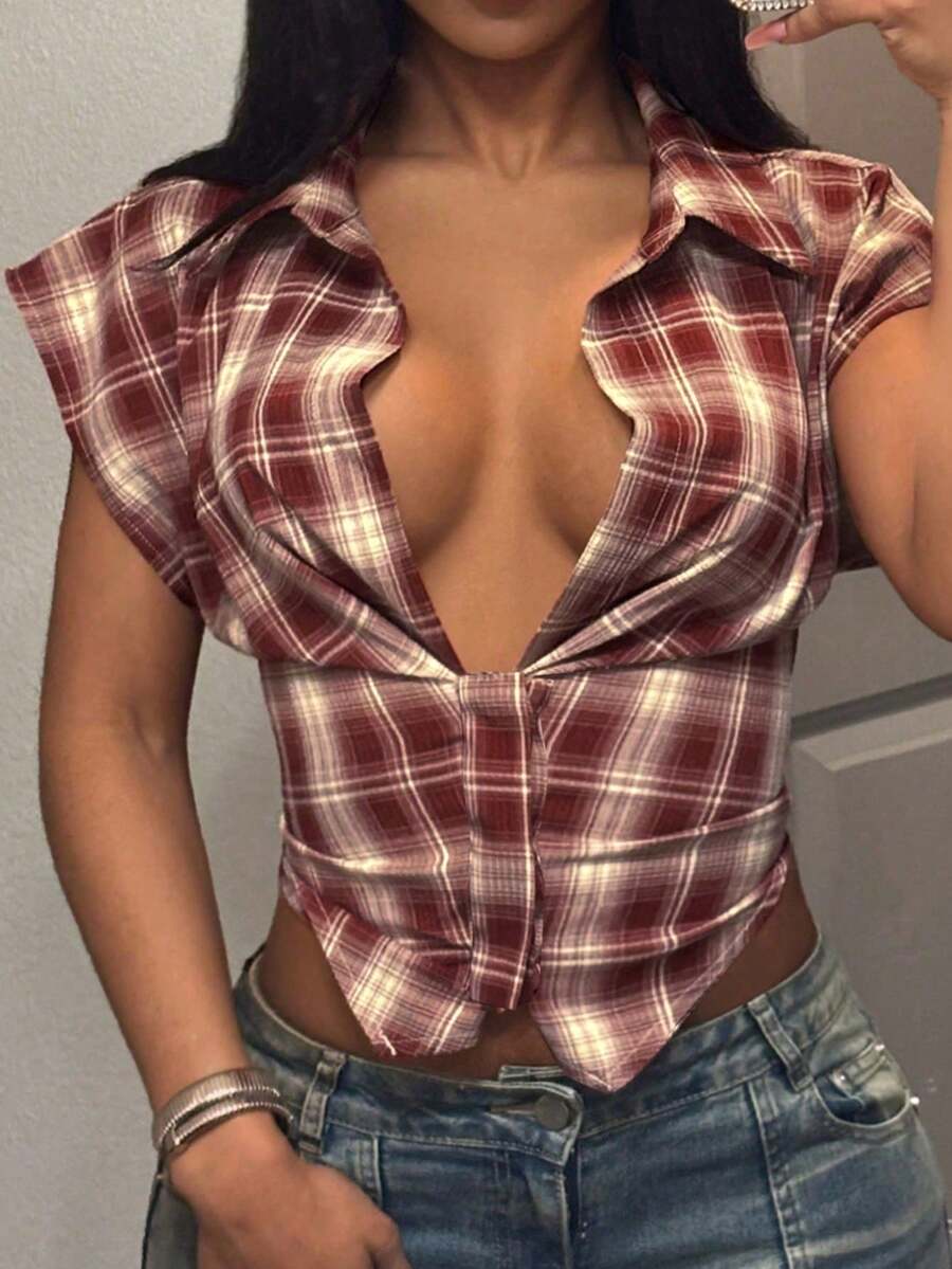 Camisa de cuello polo con escote en V y bajo en forma de V a cuadros azul marino y rojo, adecuada para el verano, festivales de música, San Valentín, Pascua, uso casual, minimalista - Burdeos - Ver 1