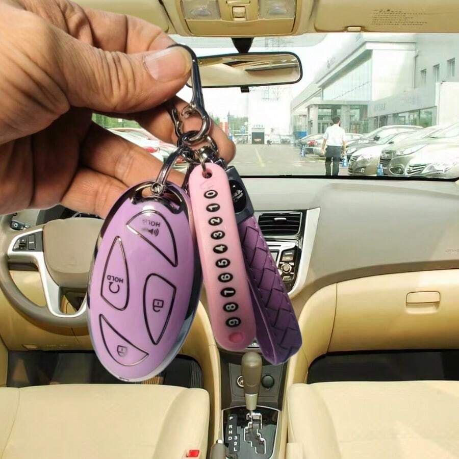 TRTY 1個現代汽車鑰匙套，360度智慧鑰匙保護殼，柔軟TPU鑰匙袋，適用於Santa Fe、Sonata、Tucson、Grandeur、Ioniq 6、KONA、Elantra、Sonata Tucson 2023 2024 2025 Santa Fe - 適用於7鍵和5鍵遙控按鈕。也是理想的節日和生日禮物