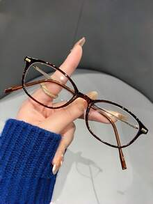 1 Pair Women's Minimalist Decorative Glasses, High-Definition Transparent Lenses, Y2K Retro Style, Suitable For Daily Wear, Reading And Commuting Office - Clear - View 11