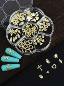 Questa scatola contiene 70 accessori per arte di unghie in una varietà di design, inclusi cuori, croci, ritratti e altri articoli per arte di unghie. È perfetto per donne e ragazze per progettare e creare le proprie decorazioni per unghie fai-da-te. Charm per unghie - Dorato - Visualizzare 7