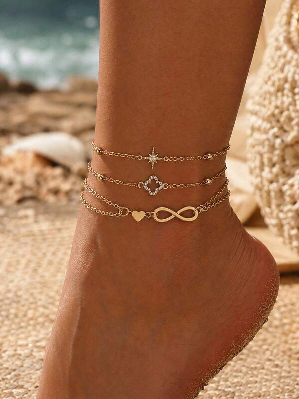 3 pièces/Set Ensemble de bracelets de cheville délicats premium avec breloques en forme de cœur, d'infini, de trèfle à quatre feuilles & d'étoile à huit branches, bijoux de pied en chaîne dorée minimaliste et élégante pour femmes matures, convient pour le trajet quotidien, les rendez-vous et les vacances