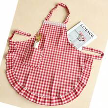 1pc Women's Red And White Plaid Apron With Lace Trim And Ruffle Hem, Pocket Bib Design, Suitable For BBQ, Cafe And Other Occasions, Also A Gift For Mom, Suitable For Valentine's Day, Mother's Day And Other Holidays. The Apron Is Made Of Polyester Fiber Material, Suitable For Home And Restaurant Use - Red and White - View 9
