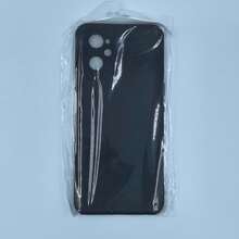 这款黑色手机壳兼容OPPO A6 Pro 4G/5G、F31、Reno14、Reno14 F、A5 Pro（国际版）、A5x、A5 (2025)、A3X 4G、A40、A40M、A60 5G、A80 5G、A98、A58 4G、15 Pro 5G、15、C71、C75、14x、14 Pro、14 Pro+、12X等机型。功能包括镜头保护、防震、防刮擦。有效保护手机后盖和边框免受日常磕碰。采用TPU材质，轻薄柔软，触感哑光。 - 黑色 - 查看 47