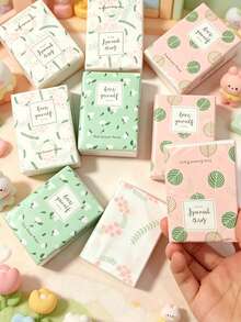 [Random Color] Elegant Floral Print Pocket Tissues (Mini Pocket Tissues/Facial Tissues/Soft Tissues) | 18-Pack Or 9-Pack Set Available (9 Sheets/3-Ply Per Pack) | Portable Soft Floral Embossed Tissues, Warm Design - Thickened and Soft Printed Version - View 4