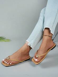 Summer Beach Vacation Style Metal Shell Decor Flip Flops, Square Toe Brown Tone Flat Casual Slides - Brown - View 3