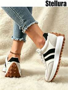 2026 New Retro Suede Sneakers Women, Blue White Casual Lace-Up Trainers, Comfortable Non-Slip Chunky Sole Running Shoes - 時尚白 - 查看 3