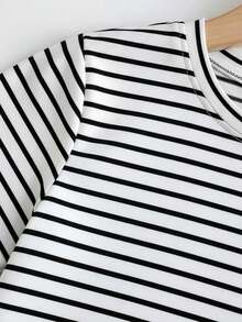 1pc Girls' Summer New Thin Striped Round Neck Short Sleeve Black & White Color Block Versatile Casual T-Shirt - White - View 5