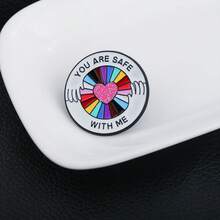 You Are With Me 琺瑯胸針 LGBT 驕傲彩虹心形胸章 翻領背包徽章 珠寶禮物 給同志同性朋友 - 彩色 - 查看 8