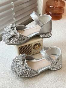 1 par de sandalias con lazo de strass plateado para niñas/niños, con suela blanda antideslizante, zapatos de princesa con , transpirables para rendimiento/baile - Plateado - Ver 4