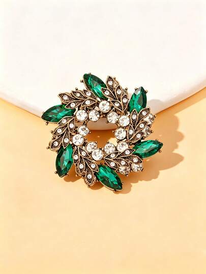 1pc Vintage Emerald Green Brooch, Luxury Zirconia Floral Wreath Design, Versatile Accessory To Enhance Elegant For Coats And Suits, Suitable For Gifting And Personal Use