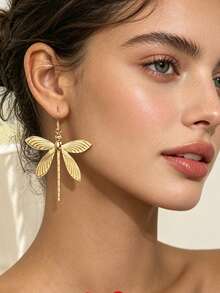 1 Pair Sweet Elegant Metal Dragonfly Earrings For Women, Holiday Birthday Date Party Vacation Shopping Daily Commute Accessory - Dragonfly - View 1